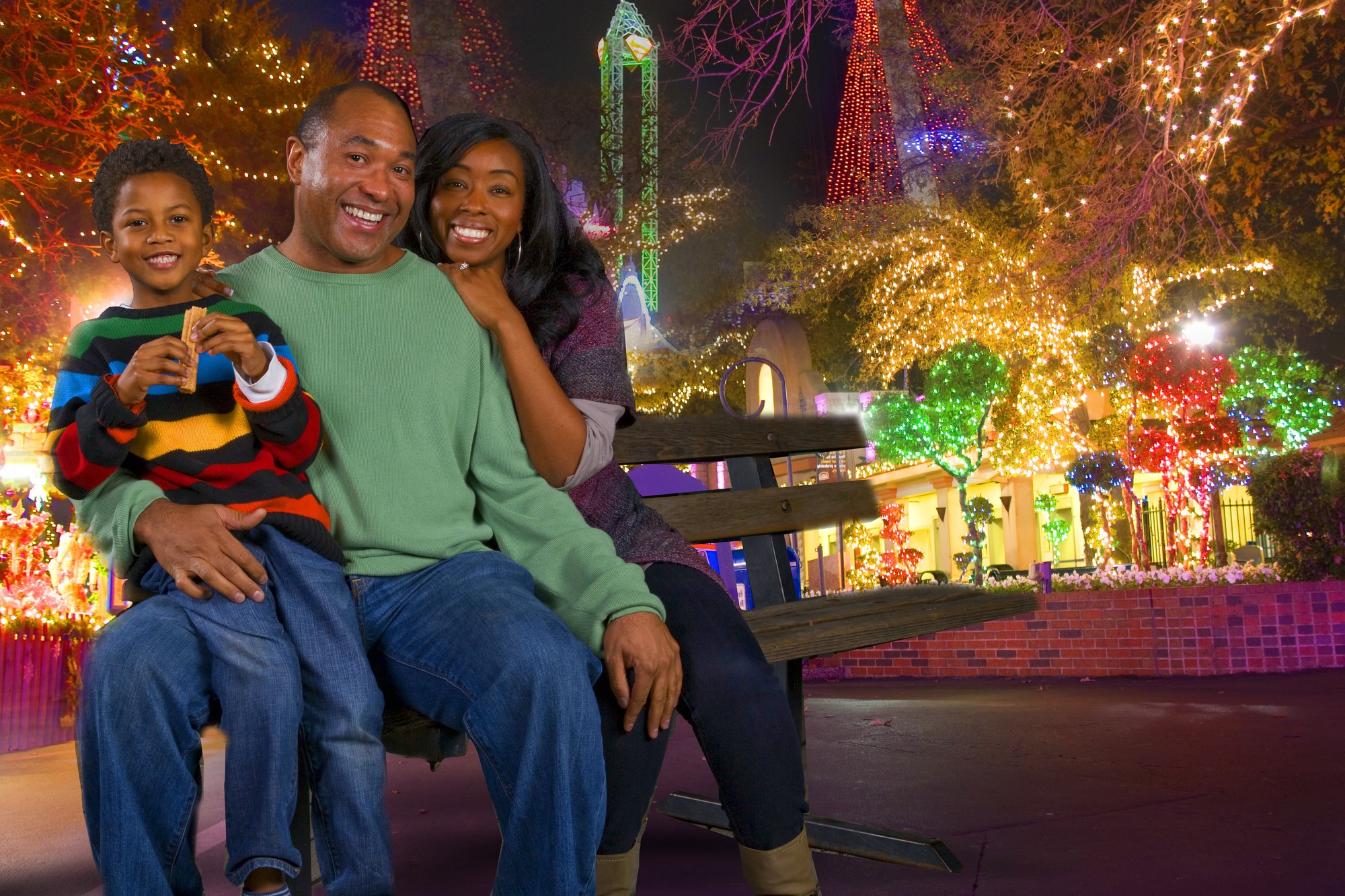 Six Flags Great Adventure Unveils Holiday in the Park Nov 21st ...