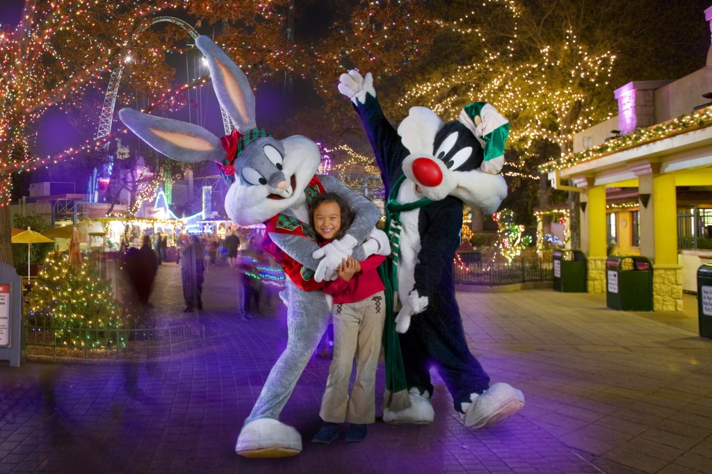 PHOTO_ Looney Tunes at Holiday in the Park