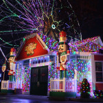 Holiday in the Park – Santa’s House in North Pole