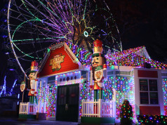 Holiday in the Park - Santa's House in North Pole