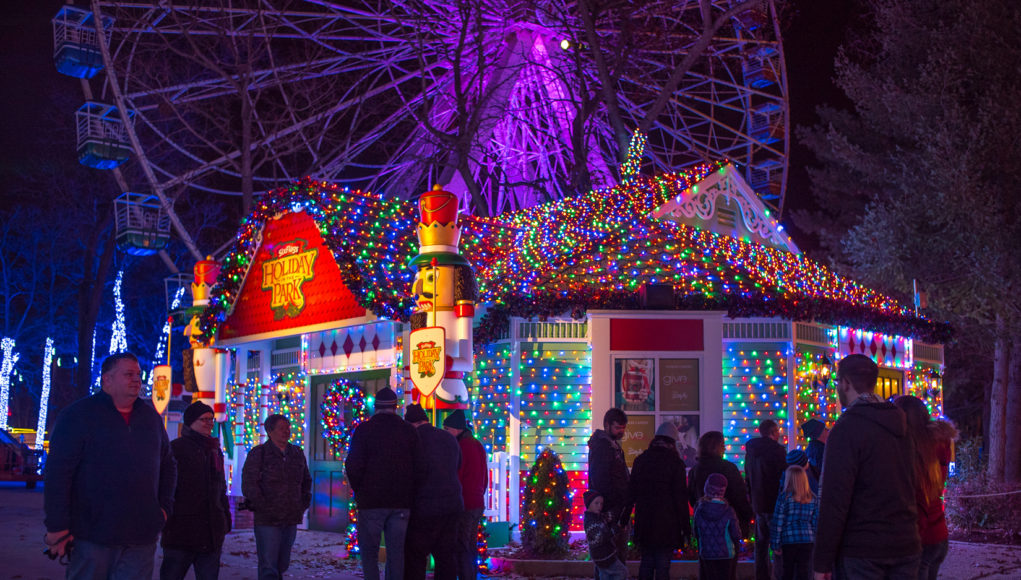 Holiday in the Park - Santas House in North Pole