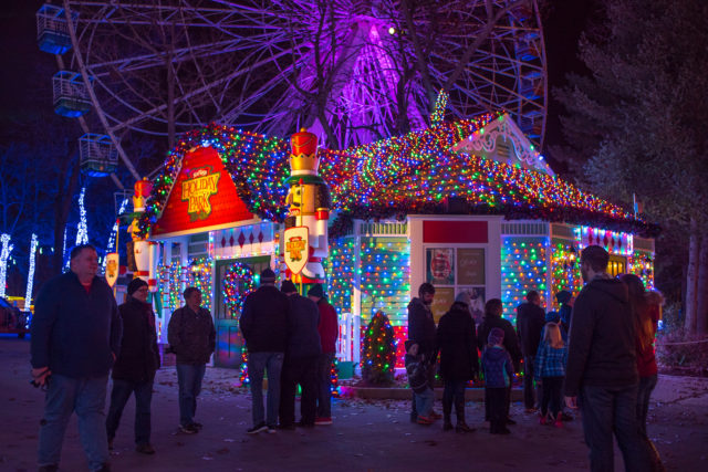 Holiday in the Park - Santas House in North Pole